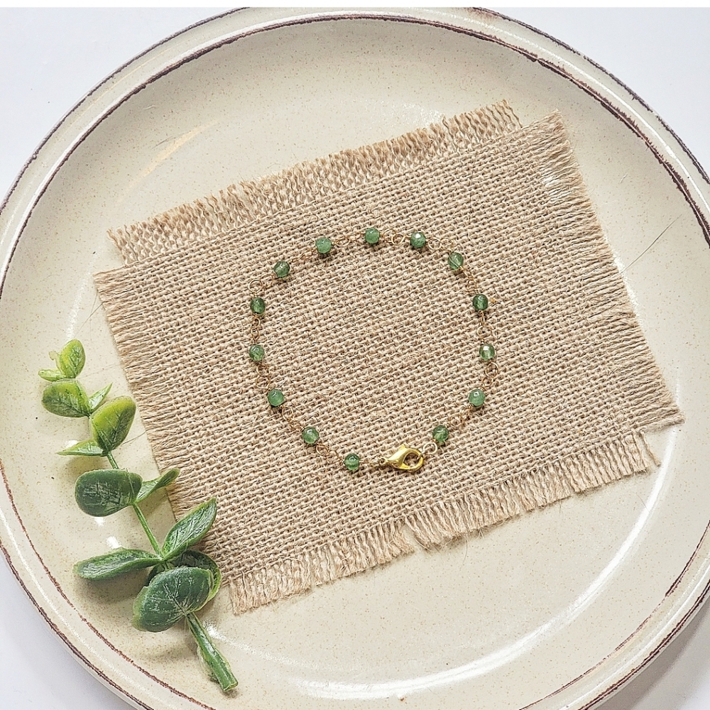 ARTISAN GREEN GEMSTONE BRACELET